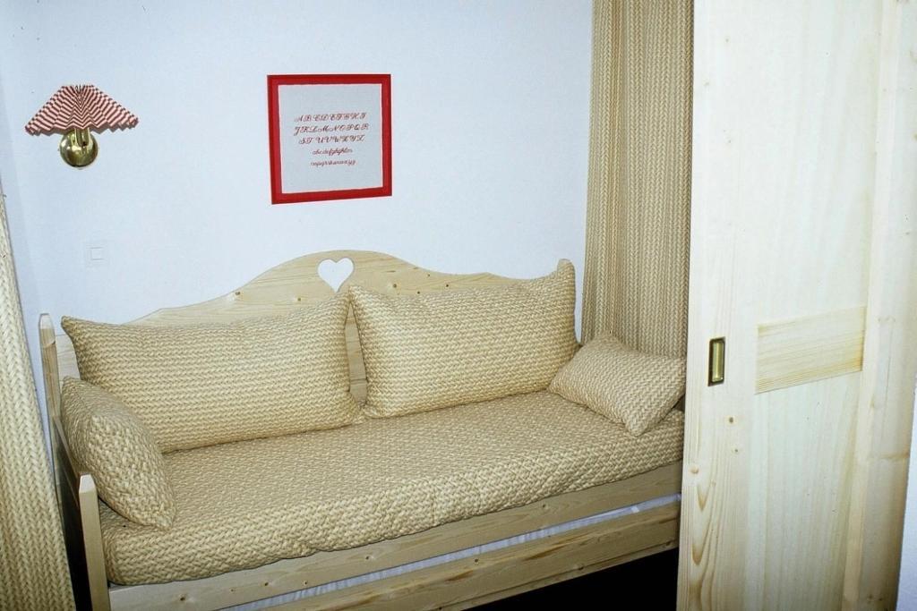 Castor & Pollux Aparthotel Ризул Екстериор снимка
